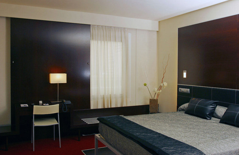 Hotel Ceuta Puerta De Africa Bagian luar foto